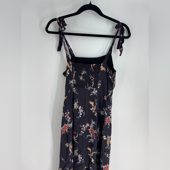 Paige Floral Tie Strap Stretchy Back MIDI Milkmaid Dress - Picture 2 of 4